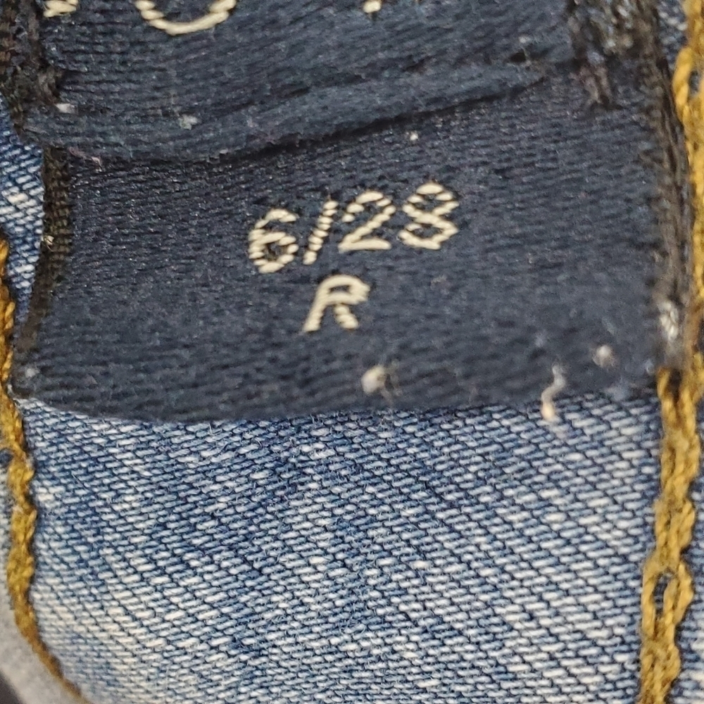 Lucky Brand light wash destroyed paint splatter jeans 6/28 - Picture 3 of 16
